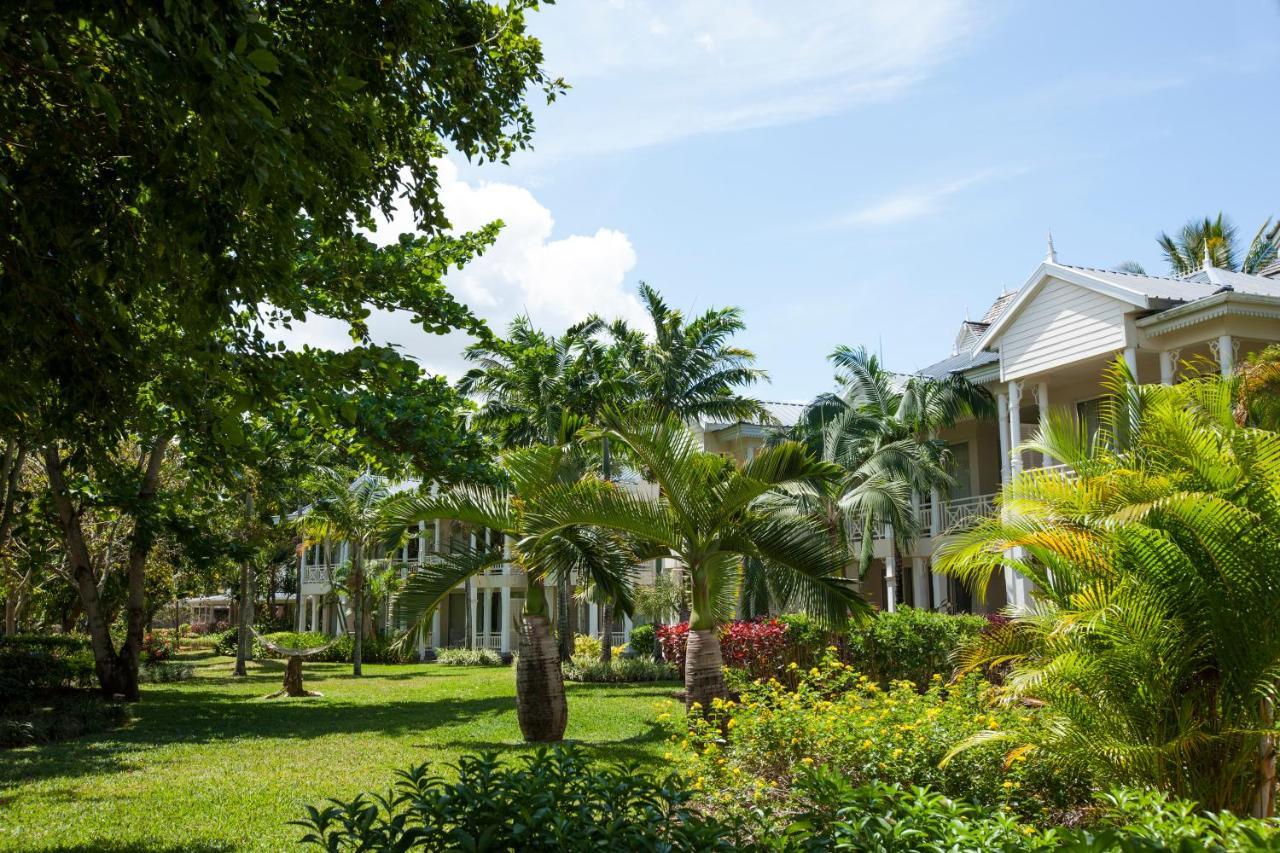 Heritage Le Telfair Golf & Wellness Resort Bel Ombre Kültér fotó The grounds of the Barbados Museum and Historical Society