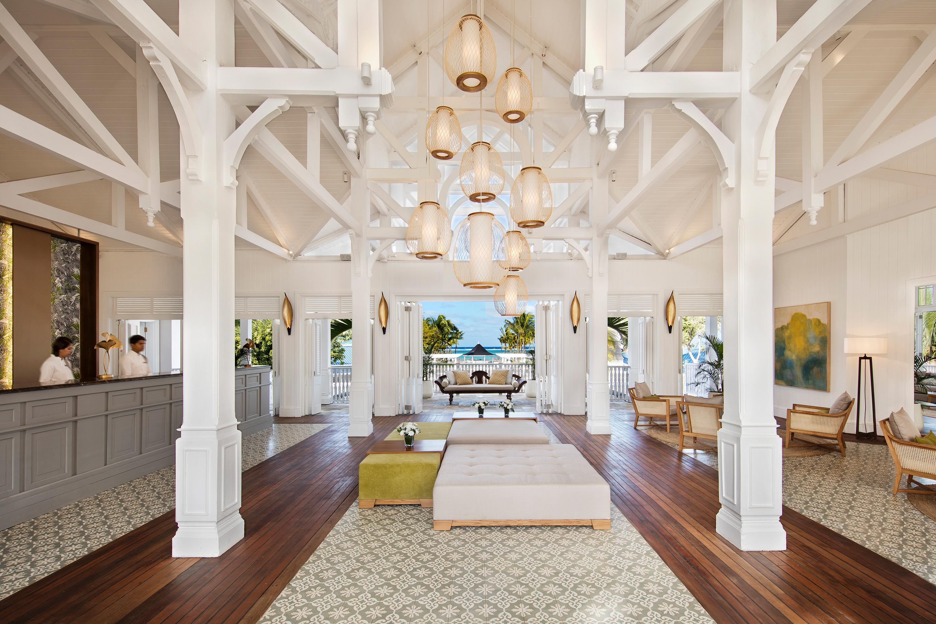 Heritage Le Telfair Golf & Wellness Resort Bel Ombre Kültér fotó The lobby of the hotel
