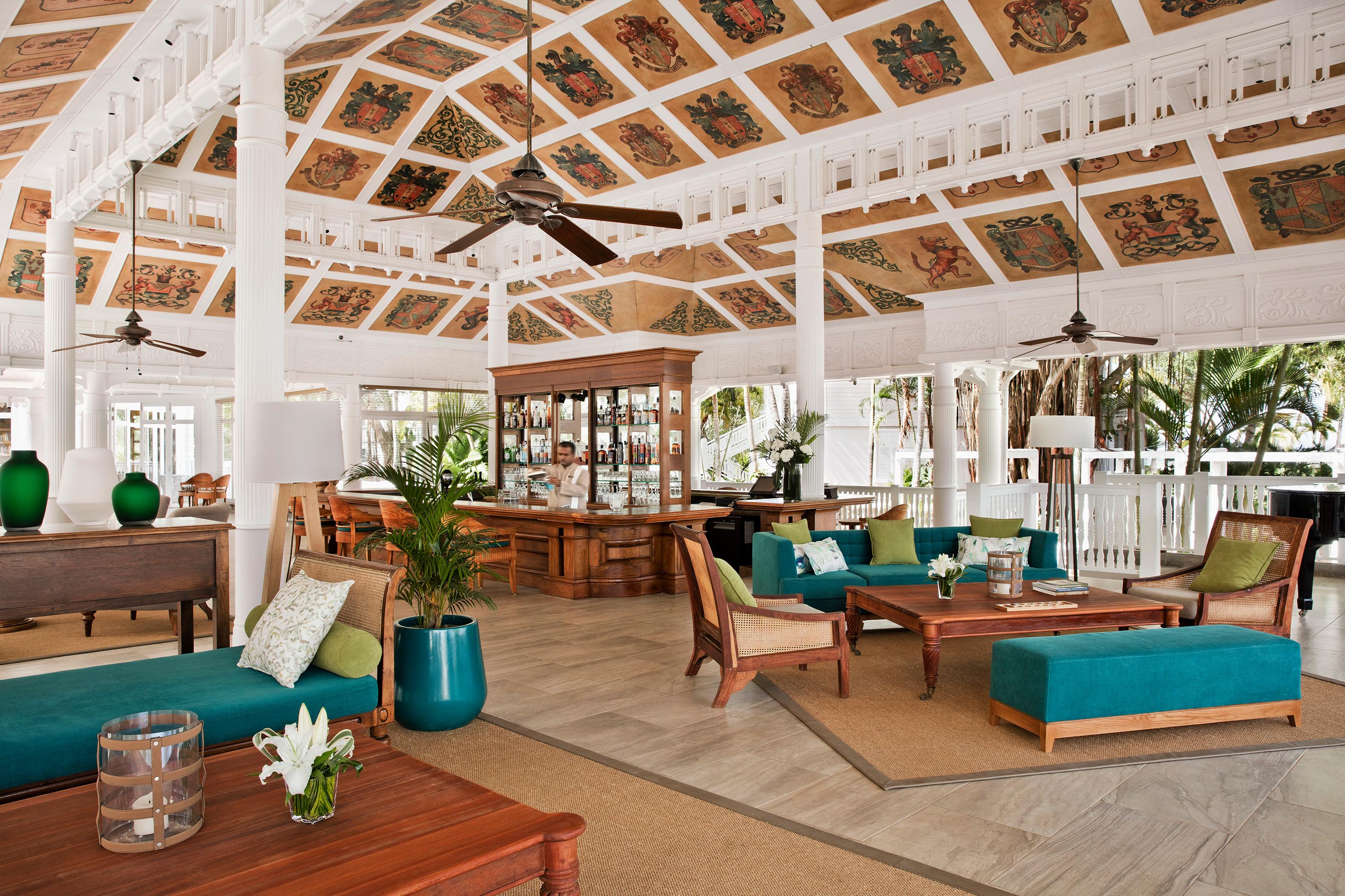 Heritage Le Telfair Golf & Wellness Resort Bel Ombre Kültér fotó The lobby at the Four Seasons Resort