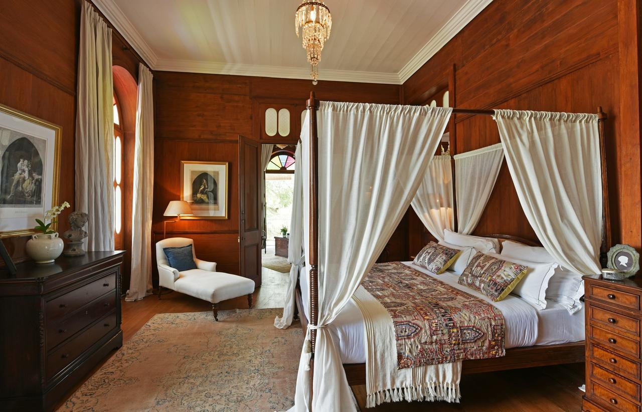 Heritage Le Telfair Golf & Wellness Resort Bel Ombre Kültér fotó A bedroom at the hotel